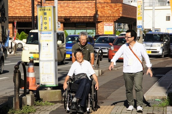 初年度は9つのチームが誕生し、実際にプランが実行された。