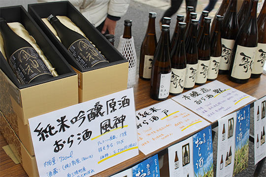 新鮮な海産物や南三陸の特産品