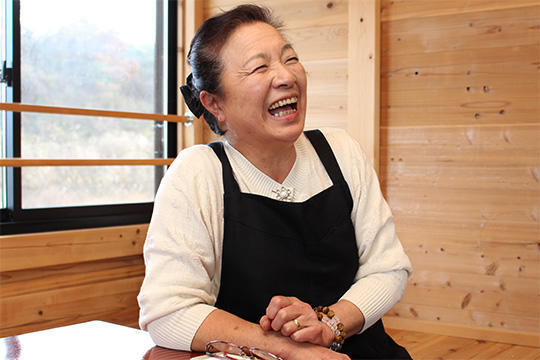 花が咲いたような明るい笑顔で対応してくれた成澤さん