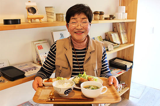 にこやかに接客してくれた高橋さん