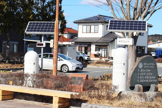 市内各地に設置された放射線モニタリングポスト。0.1μSv前後と、福島県内陸部と変わらない数値でした