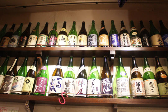 お客さんや生産者からおすすめされたお酒は一度取り入れ、評判が良かったものは定番化するそう